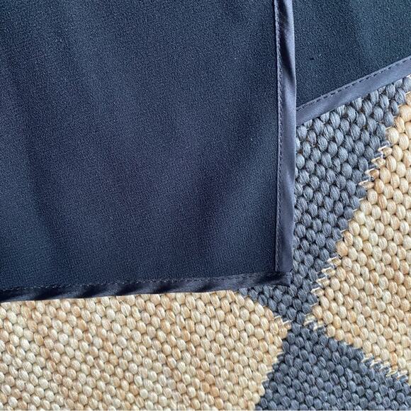 $265 M.M. LaFleur The Tory Dress Black Crepe Size 0 - Picture 9 of 16